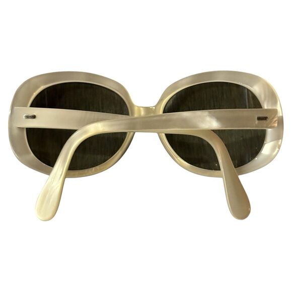 Vintage 70s Tilda Frame France Mod Oval Pearl Acetate Sunglasses 50‑18 Oversized main image 4